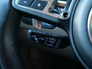 Porsche Cayenne – thumbnail 40