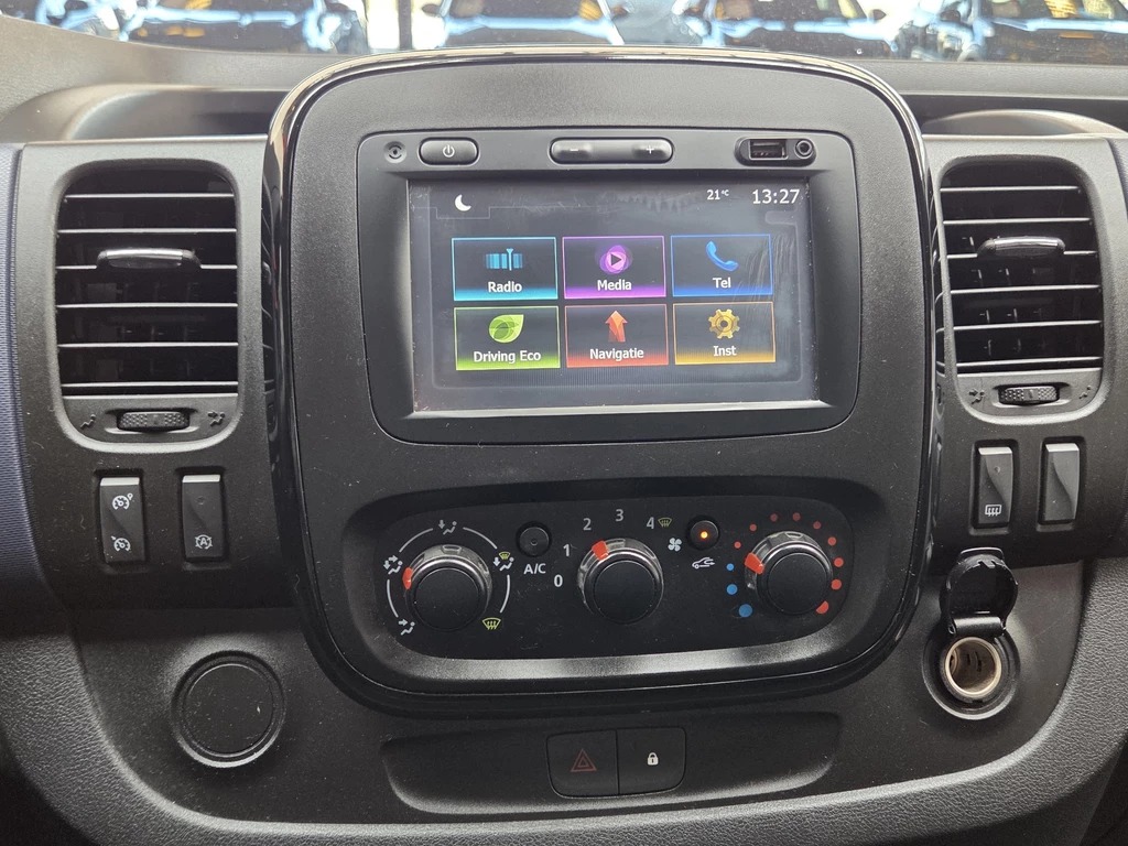 Opel Vivaro – foto 28