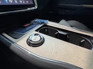 Volvo EX90 – thumbnail 40