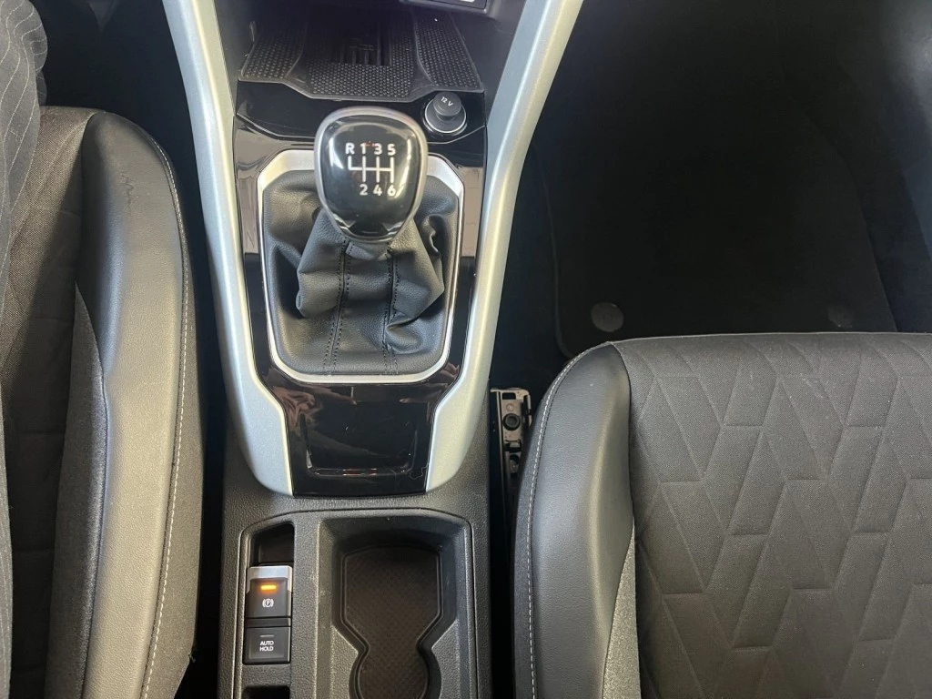 Volkswagen T-Roc – foto 18