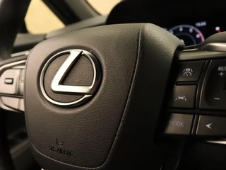 Lexus LBX – thumbnail 30