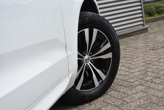 Volvo XC60 – thumbnail 7