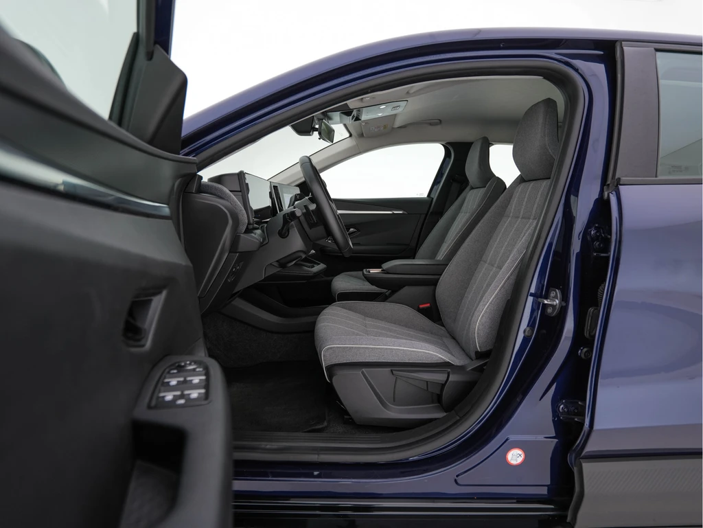 Renault Megane E-Tech – foto 8