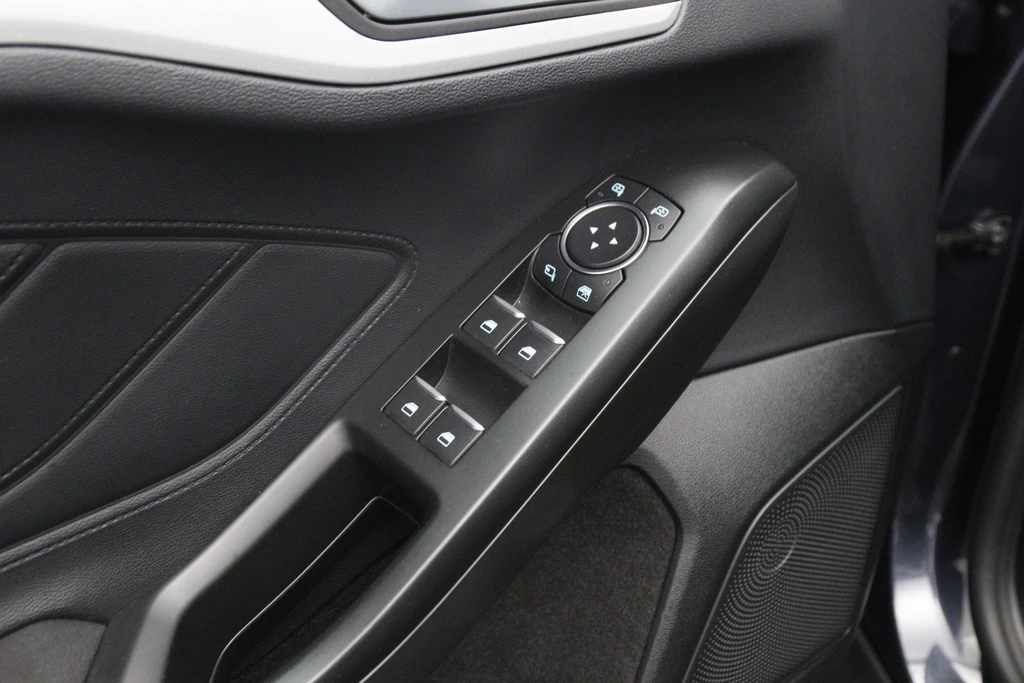 Ford Focus – foto 16
