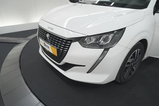 Peugeot 208 – thumbnail 1