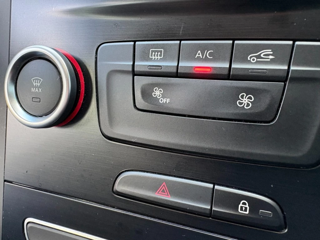 Renault Mégane – foto 17