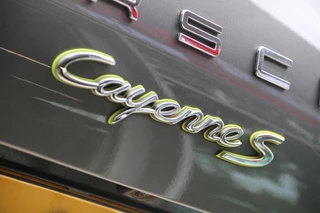 Porsche Cayenne – thumbnail 24