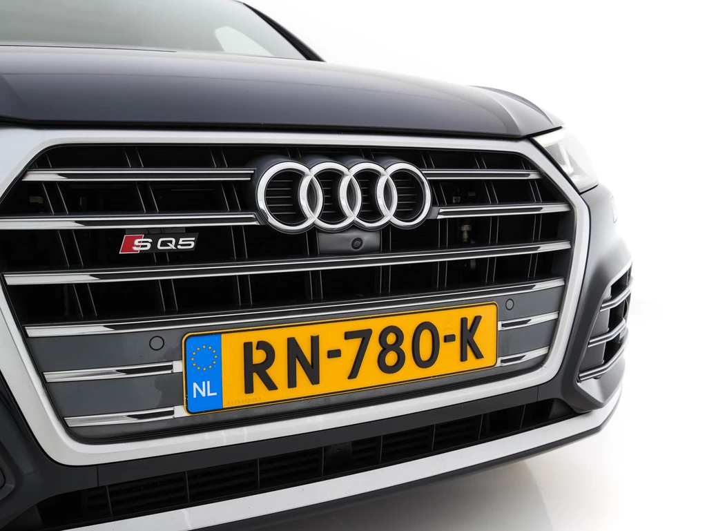Audi SQ5 – foto 7