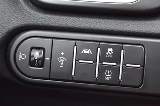 Kia cee'd – thumbnail 22