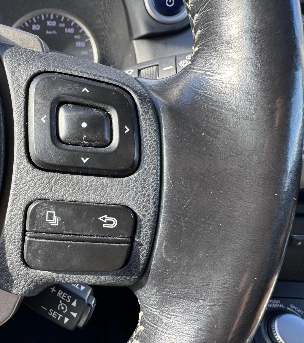 Lexus NX – foto 15