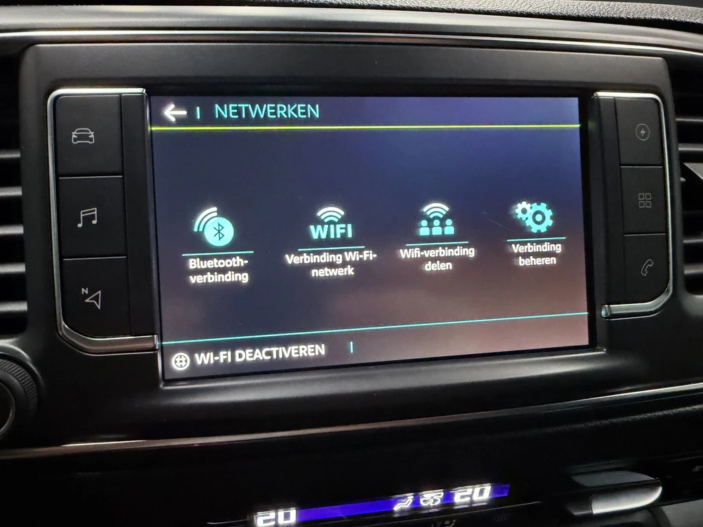Peugeot e-Traveller – foto 36