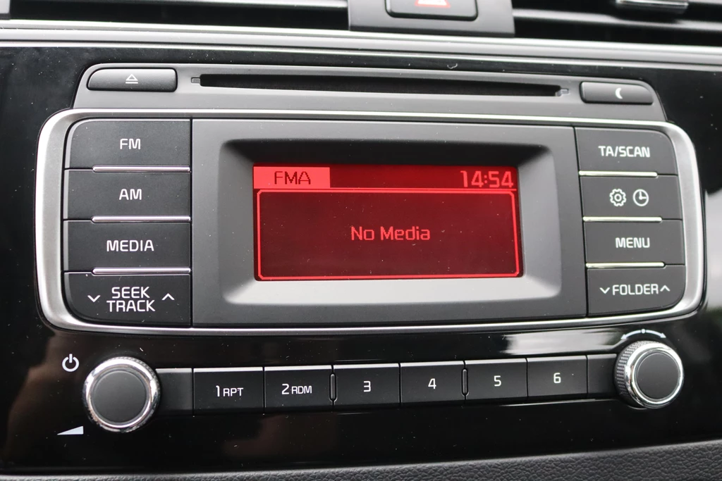 Kia Rio – foto 22