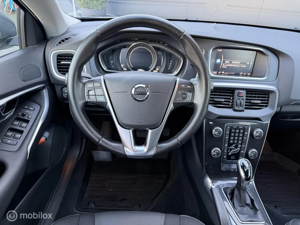 Volvo V40 – foto 32