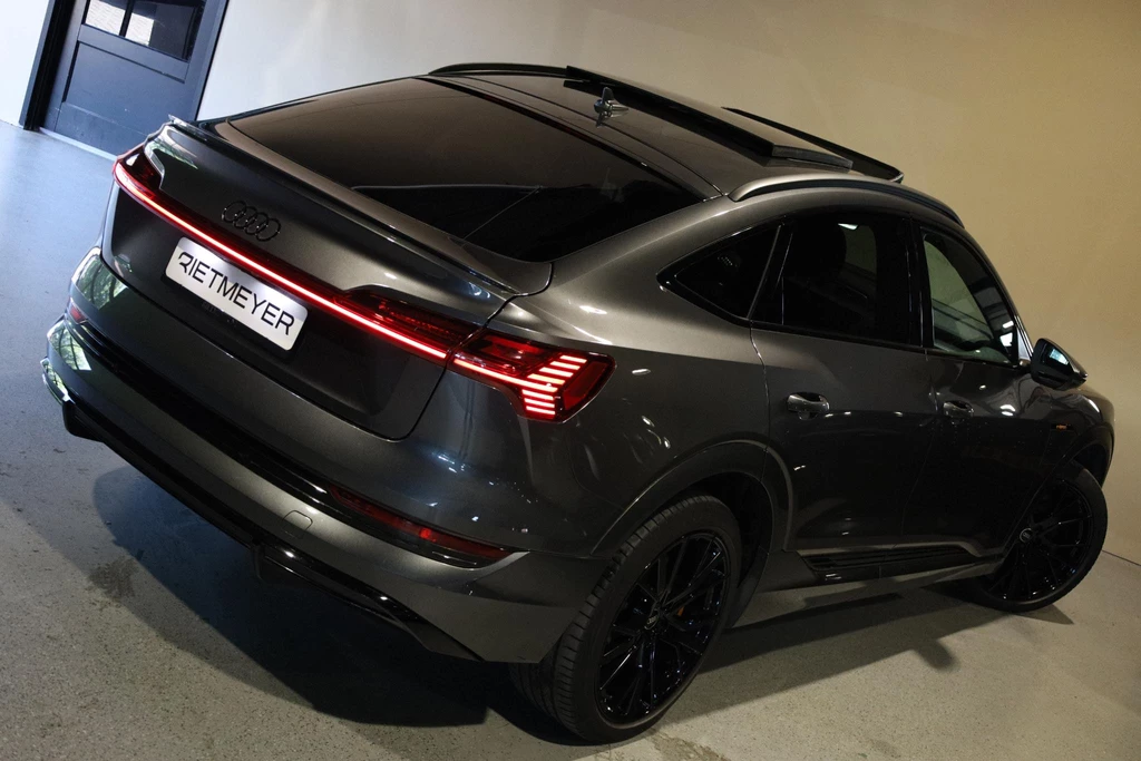 Audi e-tron – foto 6