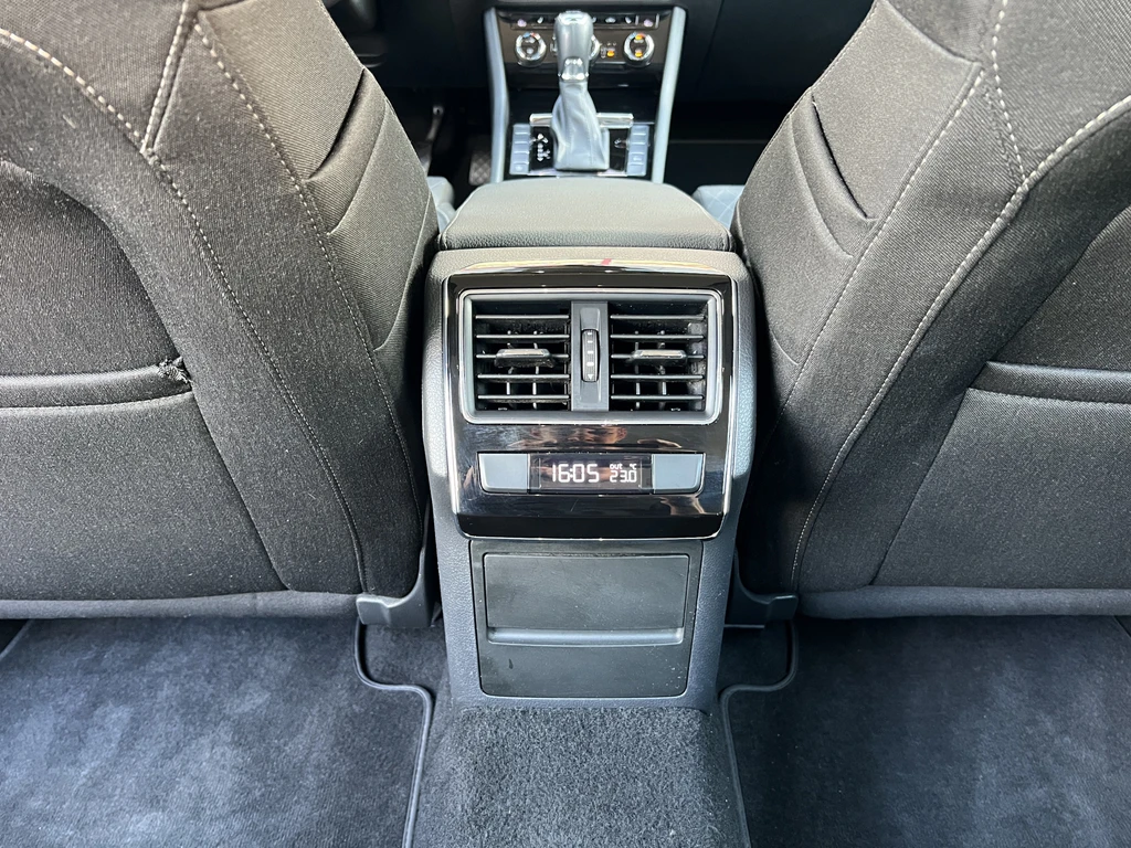 Škoda Superb – foto 19