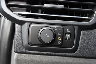 Ford Transit Custom – thumbnail 28