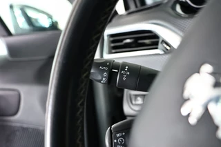 Peugeot 208 – thumbnail 23