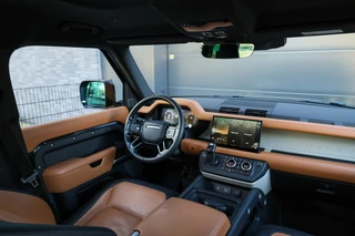 Land Rover Defender – thumbnail 33