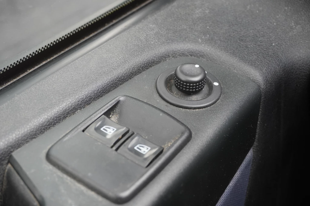 Opel Vivaro – foto 18
