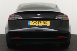 Tesla Model 3 – thumbnail 3