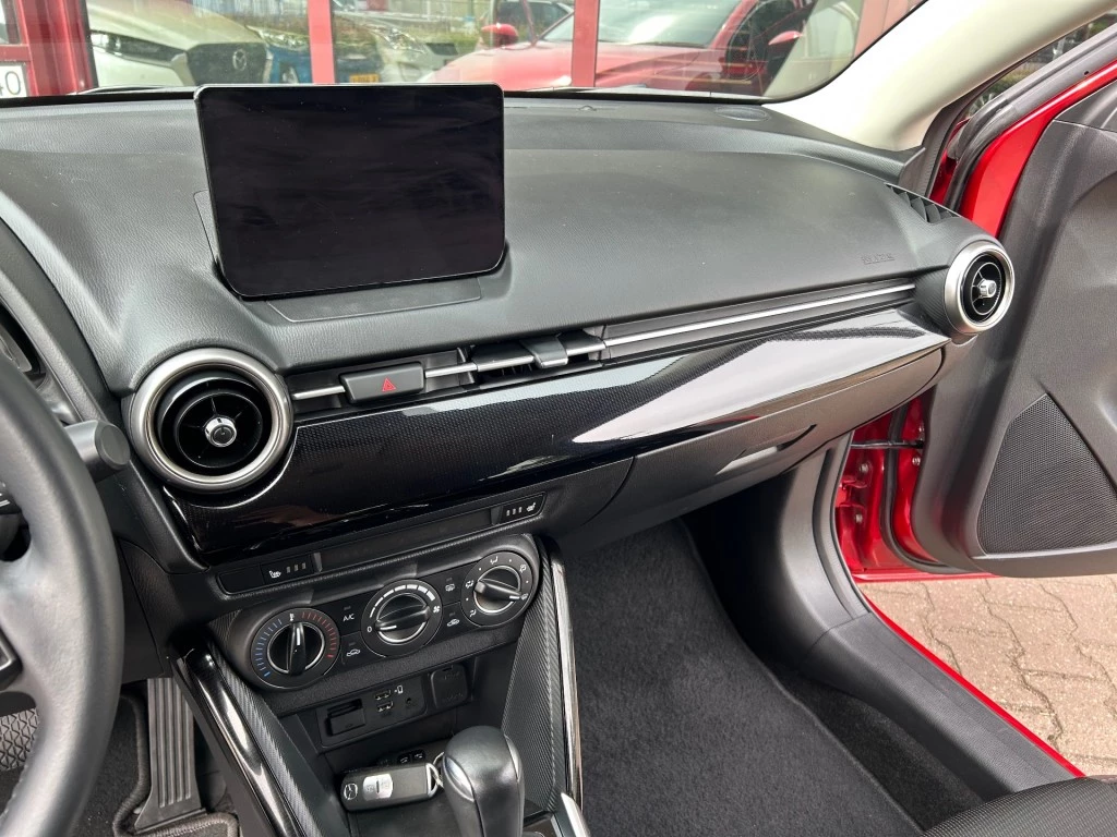 Mazda 2 – foto 15