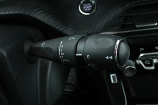 Peugeot 208 – thumbnail 18