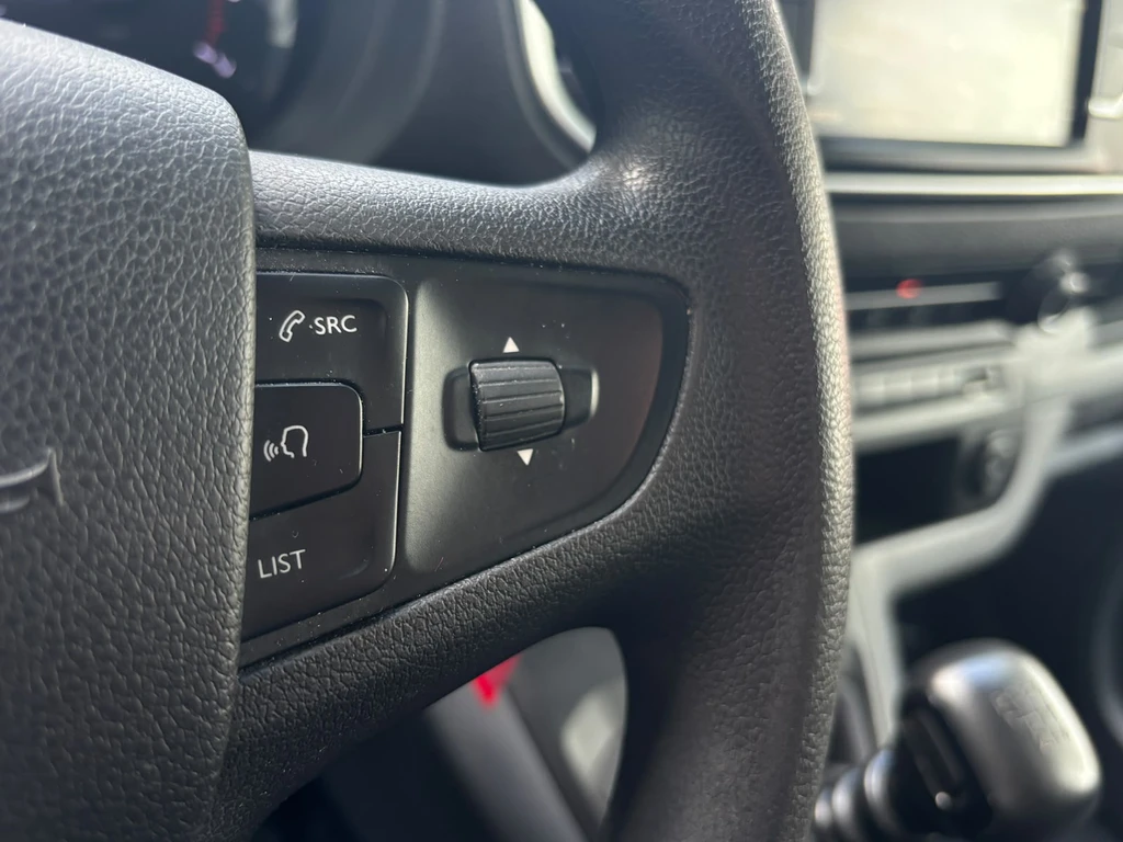 Opel Vivaro – foto 16