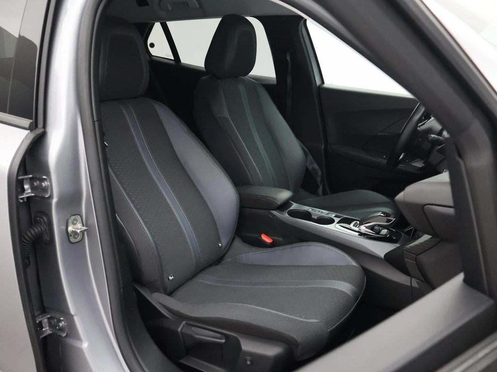 Peugeot e-2008 – foto 10