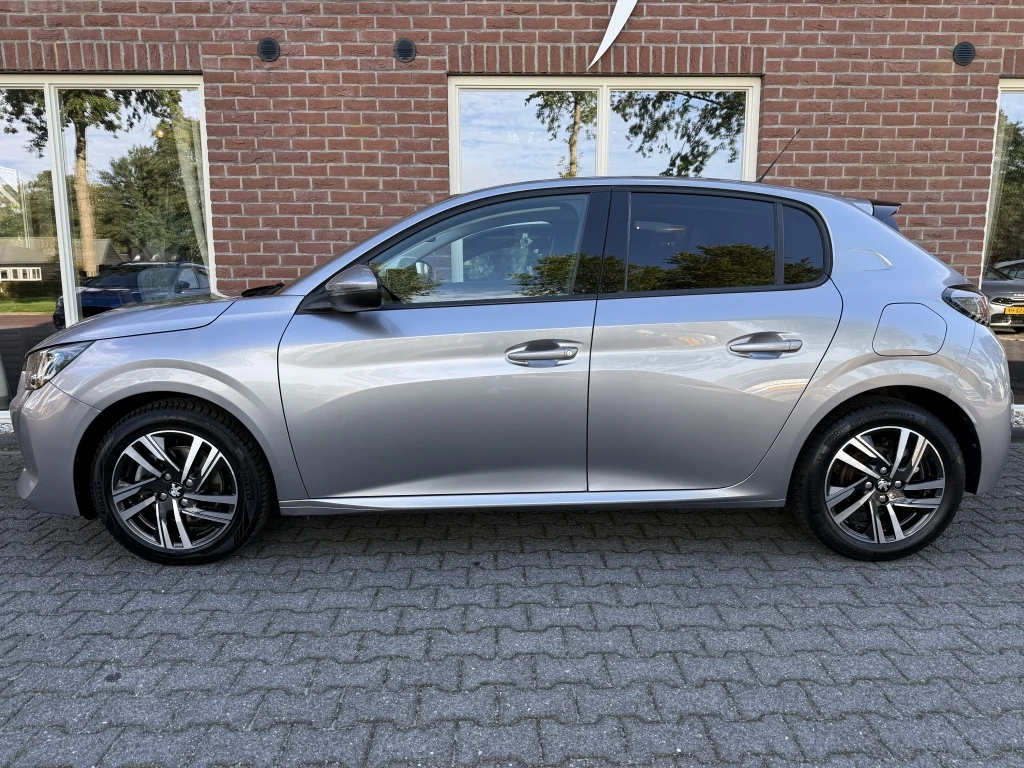 Peugeot 208 – foto 3