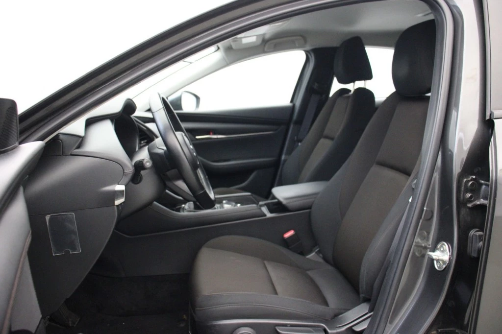 Mazda 3 – foto 12