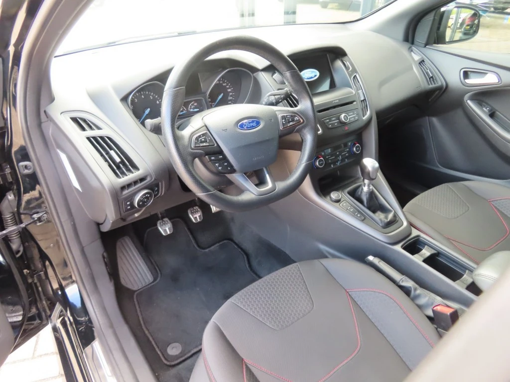 Ford Focus – foto 11