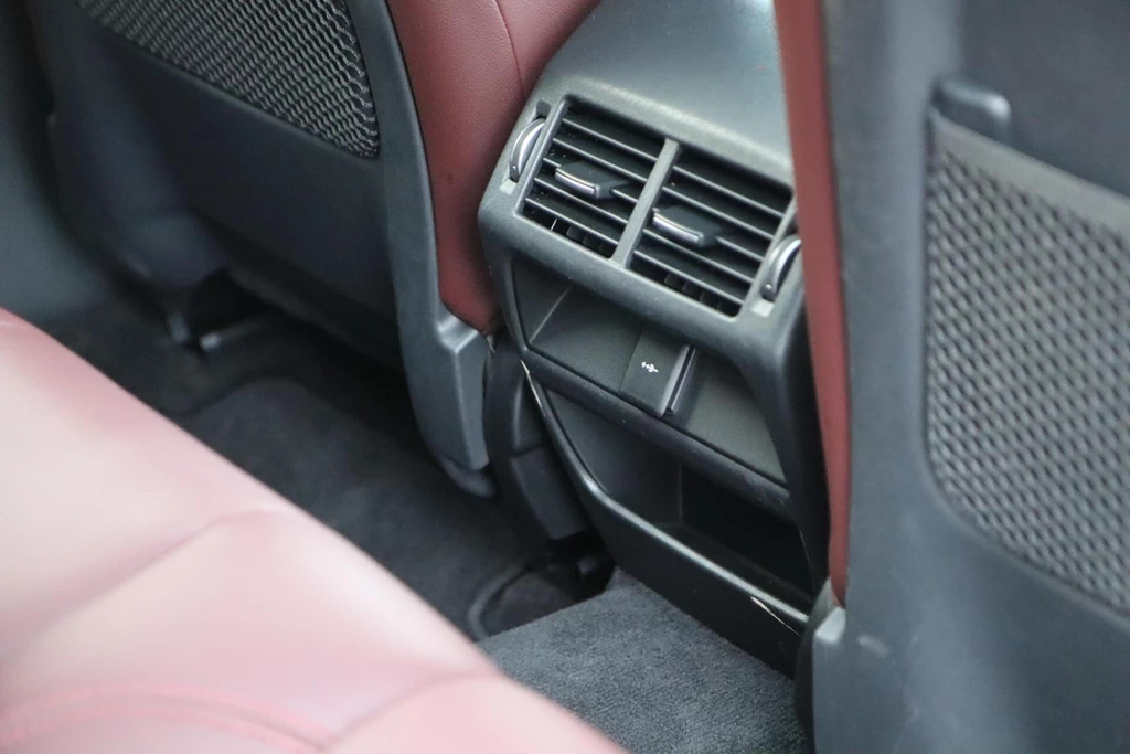 Jaguar E-PACE – foto 72