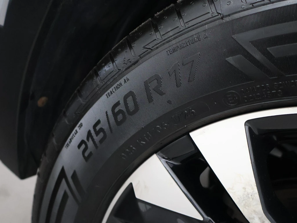 Peugeot e-2008 – foto 34