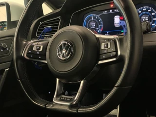 Volkswagen Golf – thumbnail 18