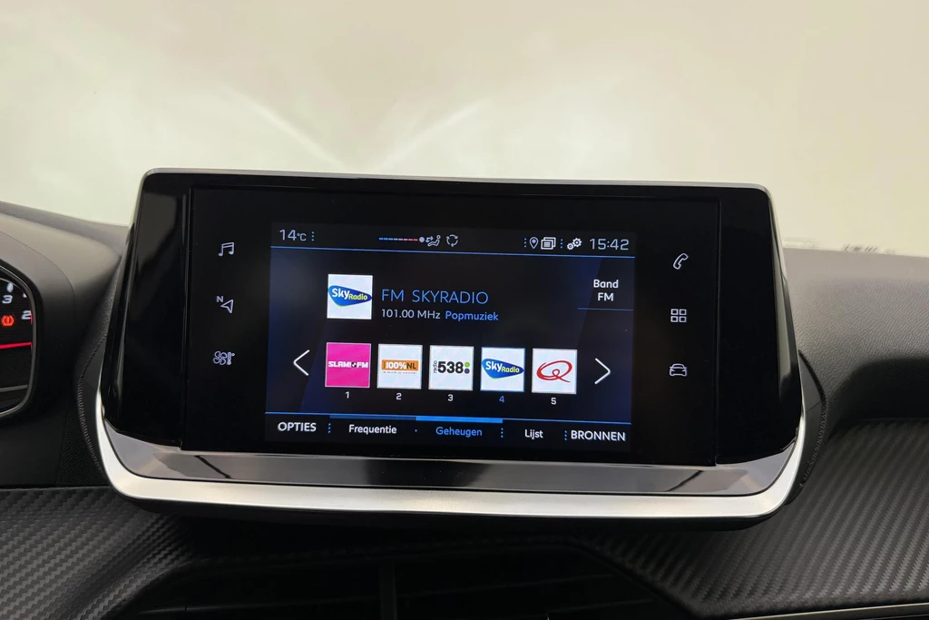 Peugeot 208 – foto 22