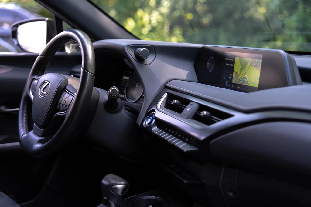 Lexus UX – foto 19