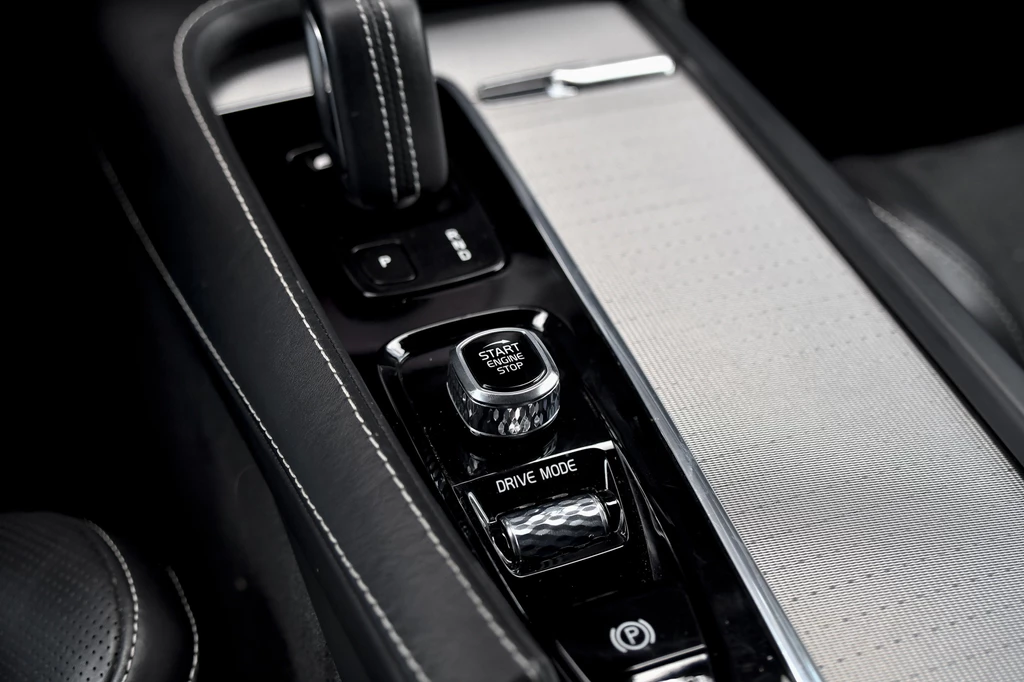 Volvo XC90 – foto 34