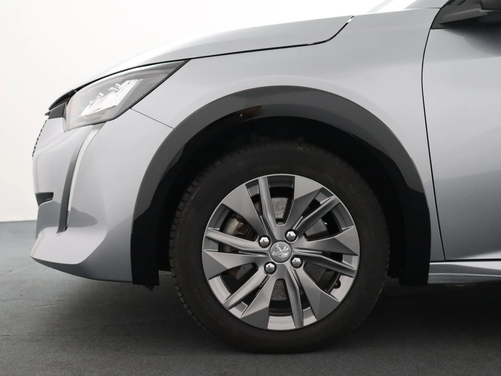 Peugeot e-208 – foto 19