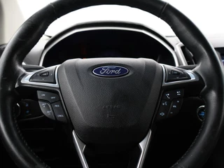 Ford Edge – thumbnail 24