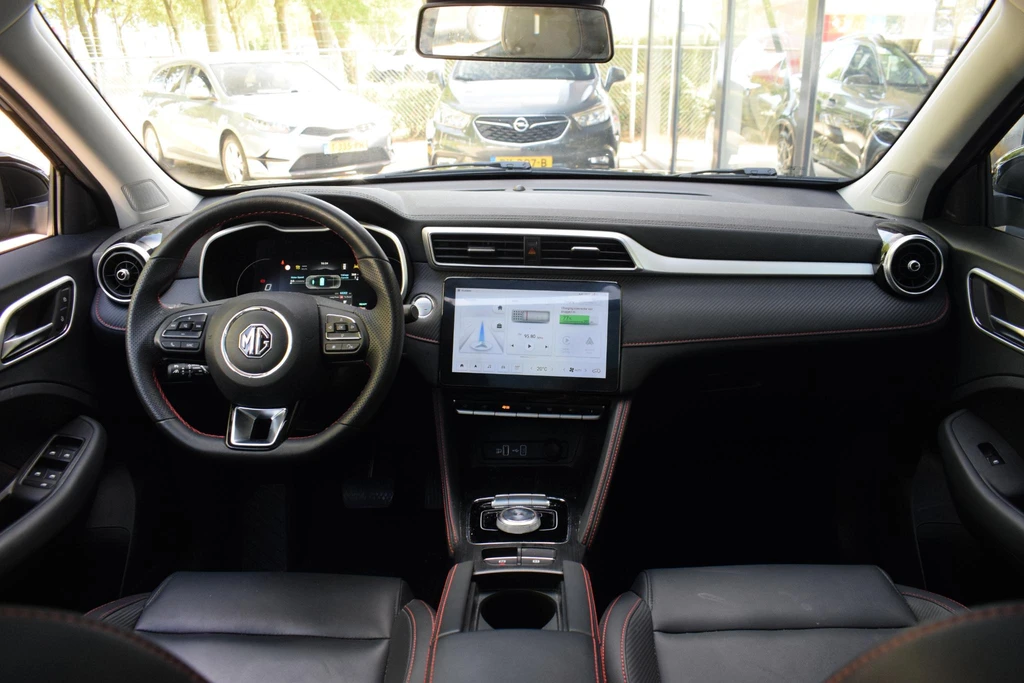 MG ZS EV – foto 26