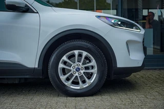 Ford Kuga – thumbnail 18