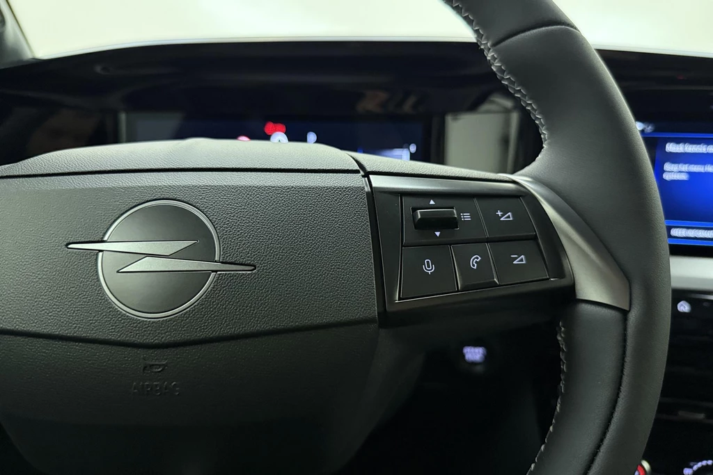 Opel Mokka-e – foto 21