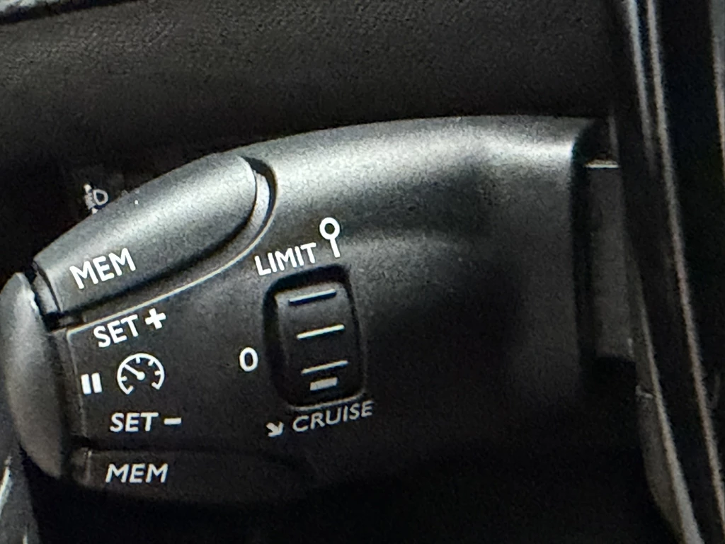 Peugeot 208 – foto 21