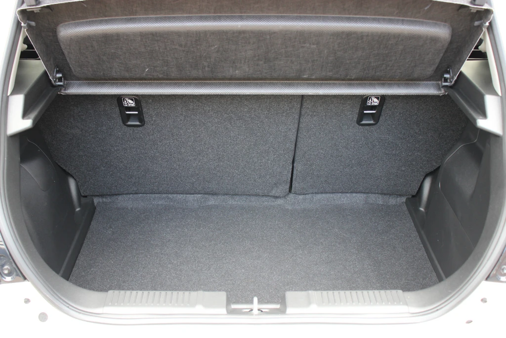 Suzuki Swift – foto 13
