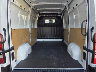 Nissan Interstar – thumbnail 34