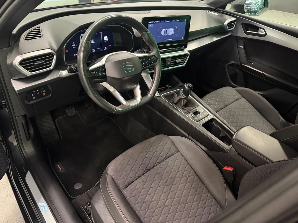 SEAT Leon – foto 16