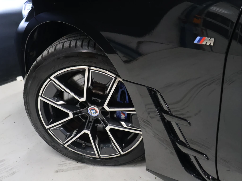 BMW i4 – foto 39