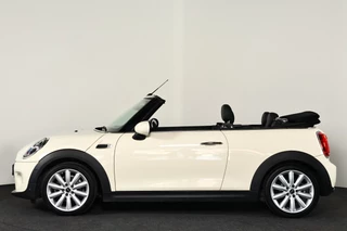 MINI Cooper Cabrio – thumbnail 3