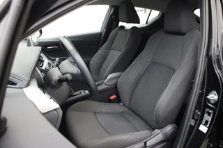 Toyota C-HR – thumbnail 17