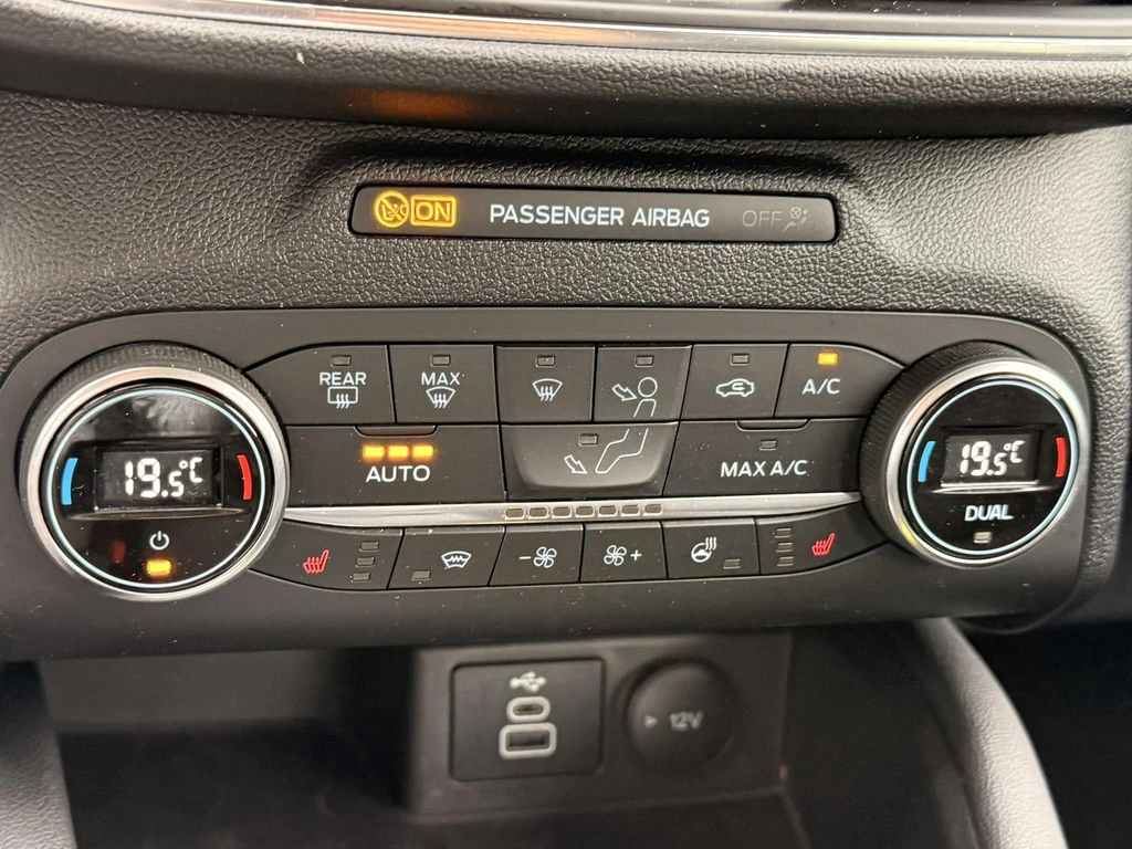 Ford Kuga – foto 22